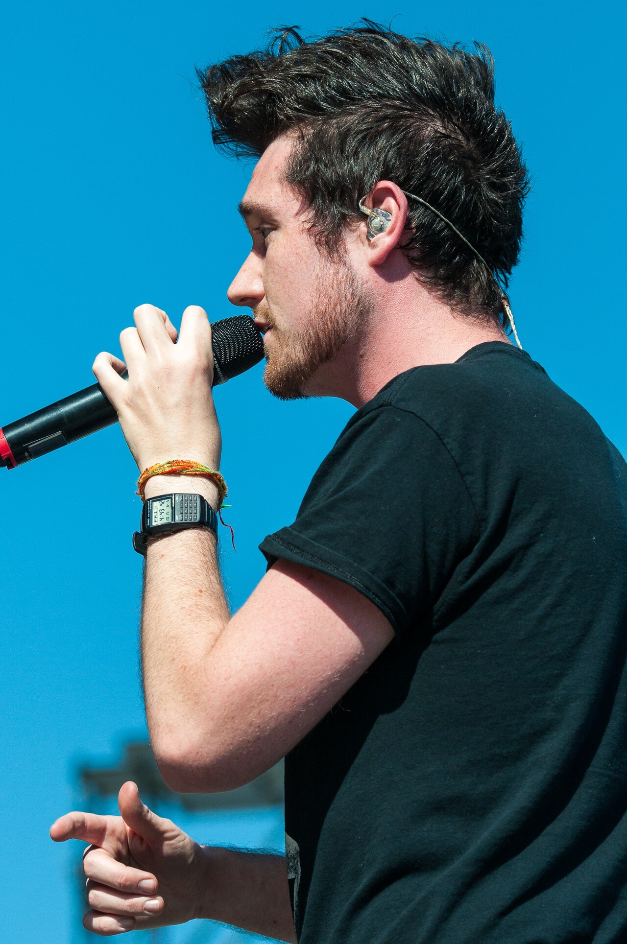 Dan Smith of Bastille: From Bedroom Composer to Synth-Pop Visionary