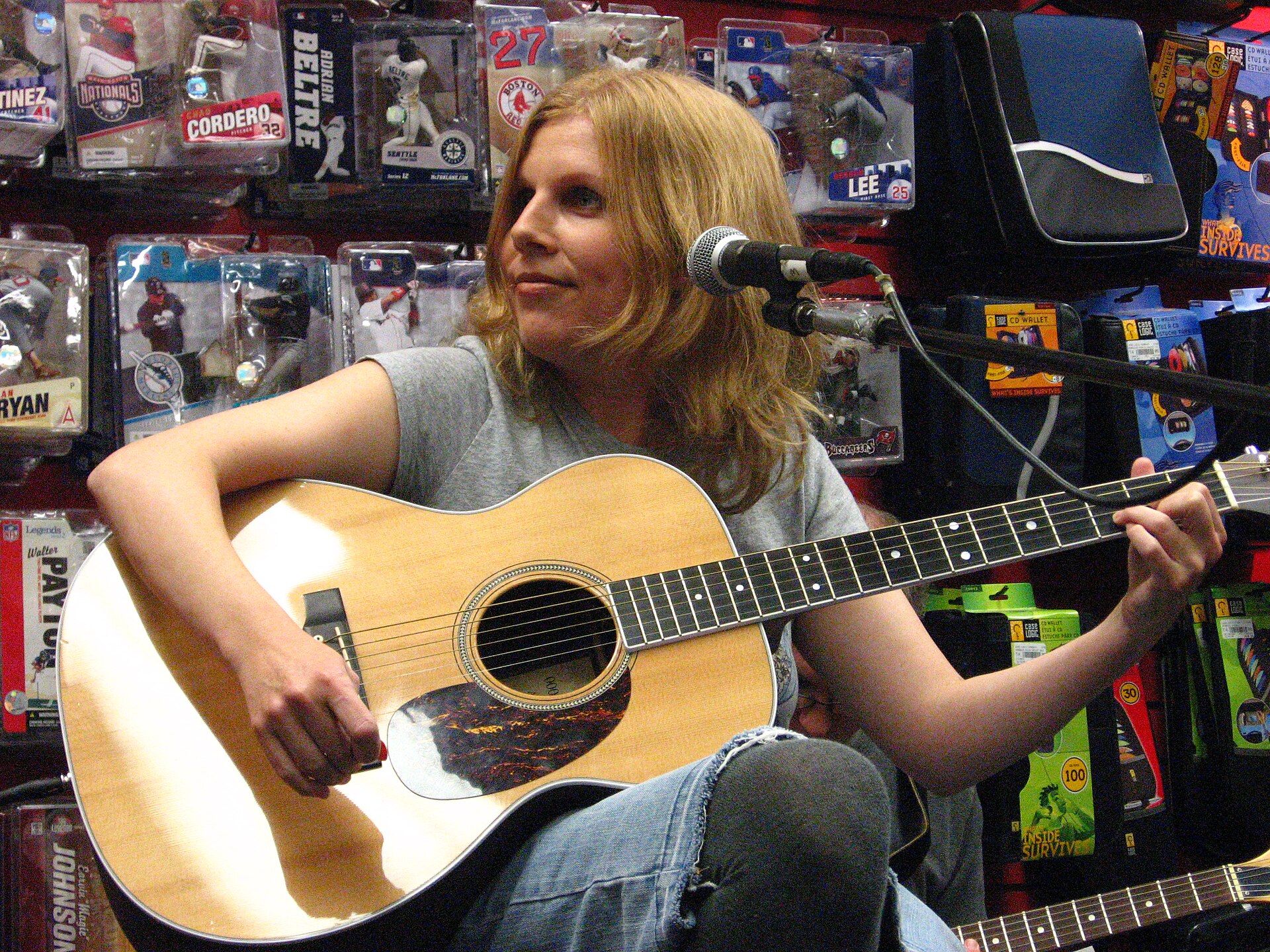 The Voice That Left Every Band She Started