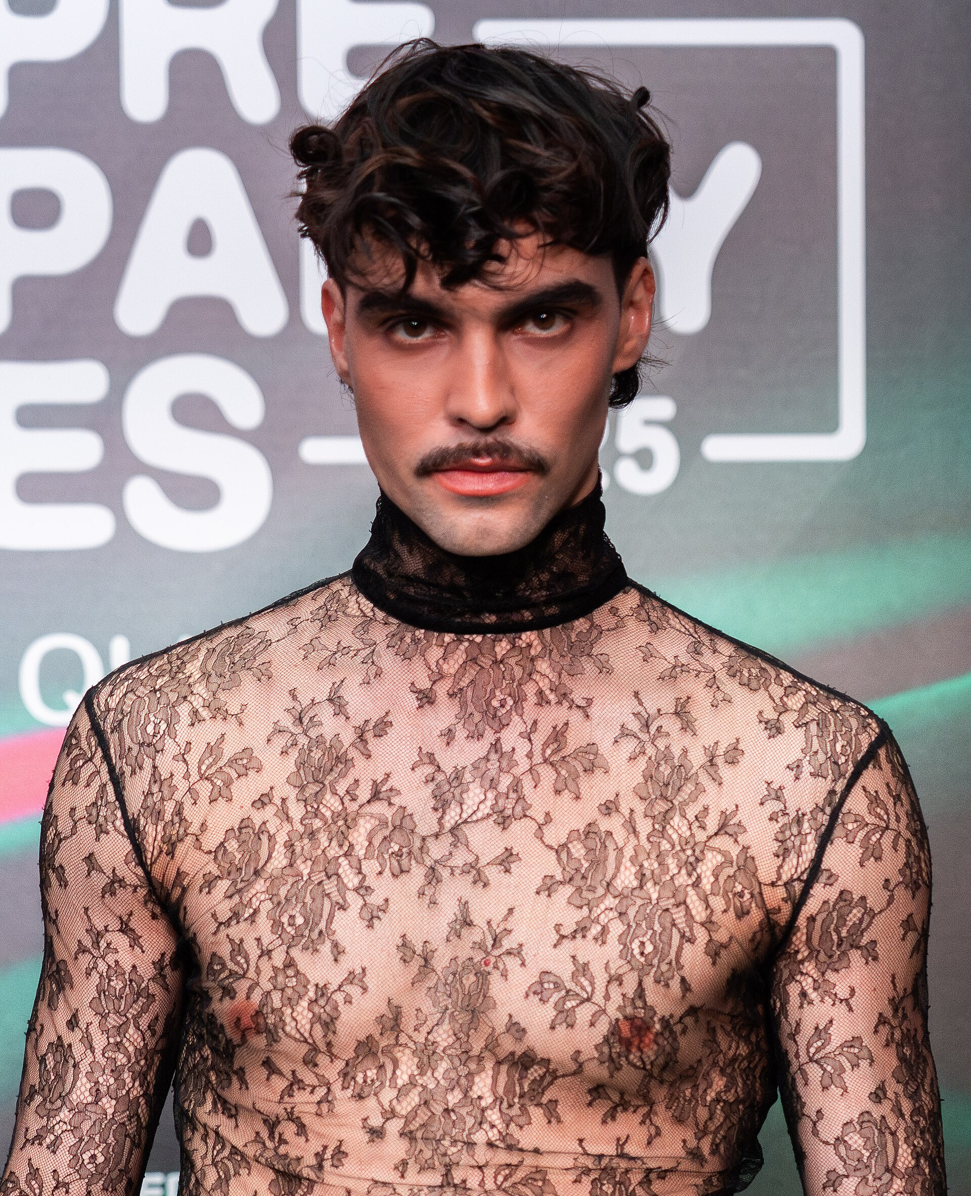 Adonxs